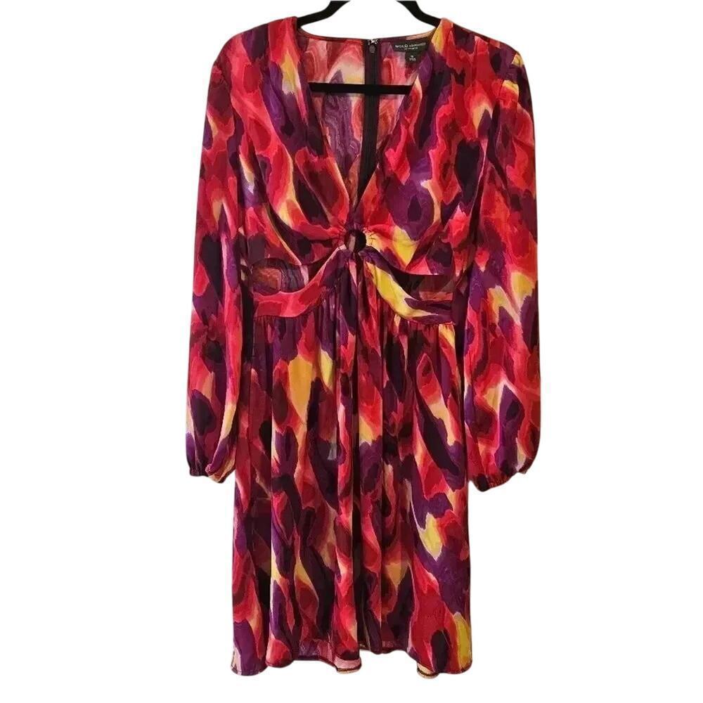 Bold Elements Cut to Curve Dress